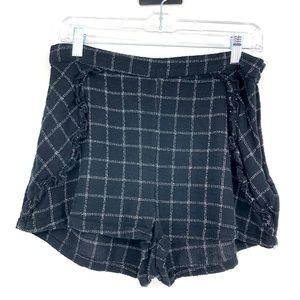 Free People Black & White Ruffle Trim Shorts 10